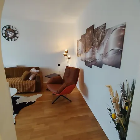 公寓 Kitse 26 Apartment- Free Parking 派尔努